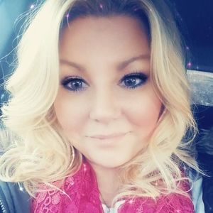 Meet your Posher, Karena